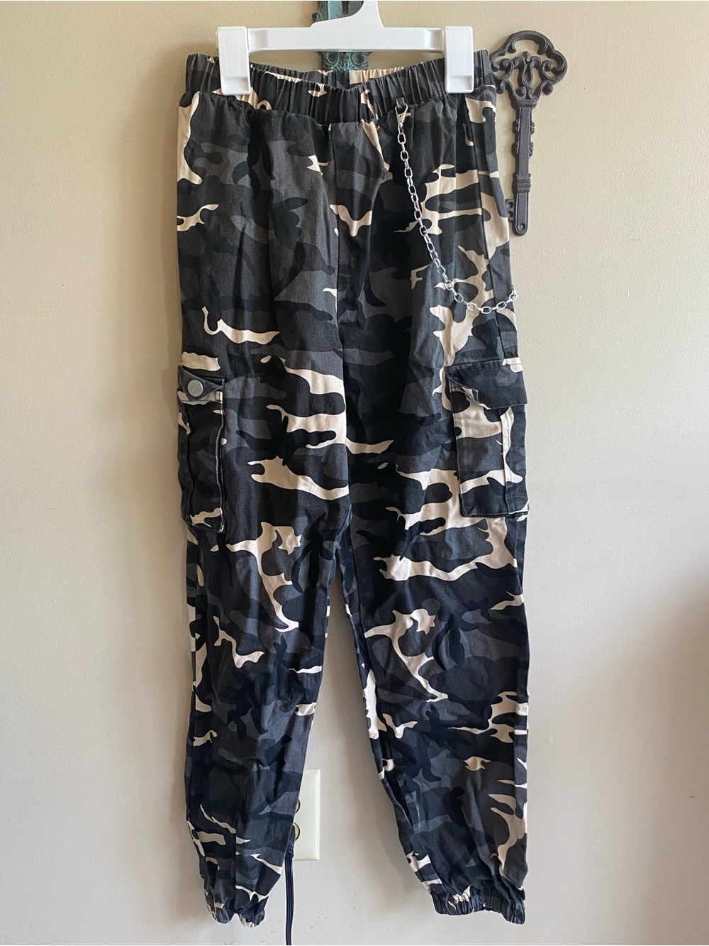 SHEIN Black & Cream Camo Cargo Jogger Pants
